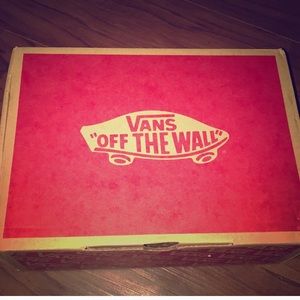 High top black and white vans